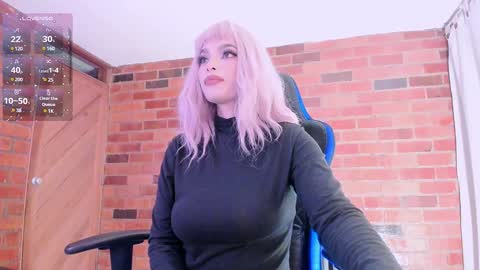 Snapshot of paulinabarnett_ chatting on December 2024 12:32:02 AM Paulina online show from December 2024 12:32:02 AM