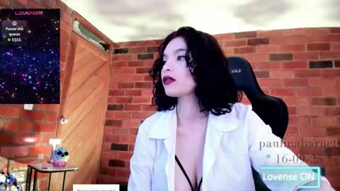 Snapshot of paulinabarnett_ chatting on September 2025 03:19:02 AM Paulina online show from September 2025 03:19:02 AM