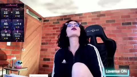 Snapshot of paulinabarnett_ chatting on September 2025 03:58:02 PM Paulina online show from September 2025 03:58:02 PM