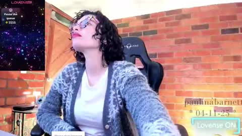 Snapshot of paulinabarnett_ chatting on November 2025 02:44:01 AM Paulina online show from November 2025 02:44:01 AM