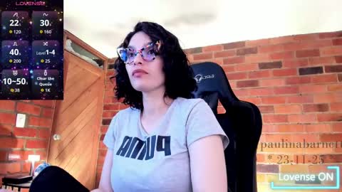 Snapshot of paulinabarnett_ chatting on November 2025 02:55:02 AM Paulina online show from November 2025 02:55:02 AM