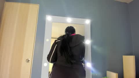 Paulina online show from January 2026 12:07:02 PM