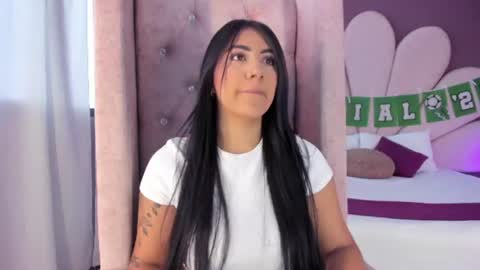 Paulina online show from June 2026 12:08:01 PM