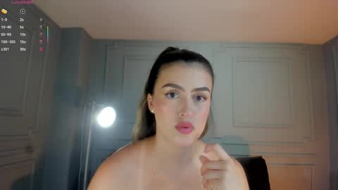 Paulina Santos  online show from February 2026 07:54:01 PM