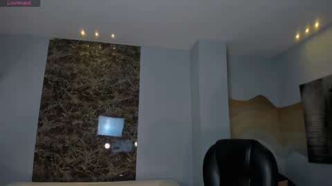 Paulina Santos  online show from May 2026 07:55:01 PM