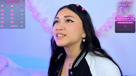 Snapshot of pauline_golden1 chatting on January 2025 07:31:02 AM Pauline online show from January 2025 07:31:02 AM