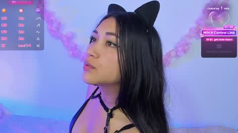 Snapshot of pauline_golden1 chatting on February 2025 06:13:02 AM Pauline online show from February 2025 06:13:02 AM