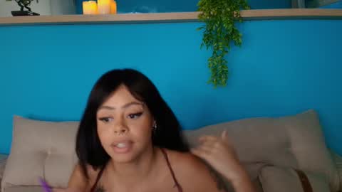 Snapshot of paulinne_clark chatting on February 2026 09:33:01 PM paulinne_clark online show from February 2026 09:33:01 PM