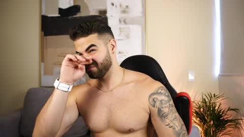 Paul Phoenix online show from April 2026 08:21:01 PM