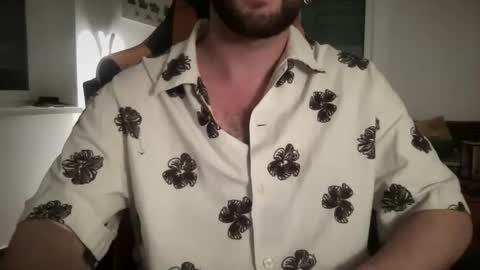 Snapshot of paulsimpsn chatting on November 2025 11:58:01 PM love bush online show from November 2025 11:58:01 PM