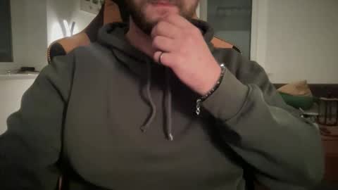 Snapshot of paulsimpsn chatting on November 2025 08:19:02 PM love bush online show from November 2025 08:19:02 PM