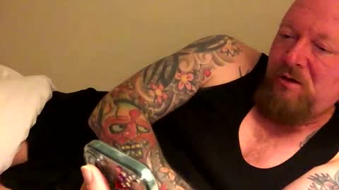 paulyb445 online show from October 2025 03:42:02 AM