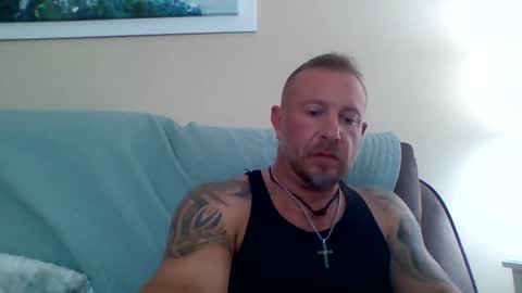paytondaniel44 online show from April 2026 08:10:01 PM