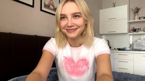 Lola online show from October 2025 11:55:02 AM