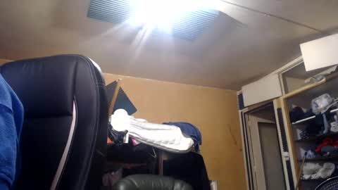 Snapshot of pc8474408 chatting on June 2026 05:06:01 PM pc8474408 online show from June 2026 05:06:01 PM