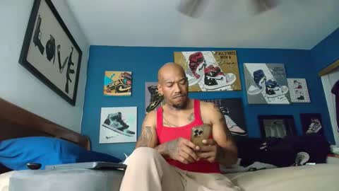 Phenomenal online show from November 2025 06:59:02 PM