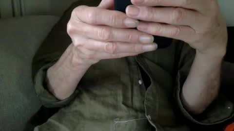 pea23 online show from April 2026 03:42:02 PM