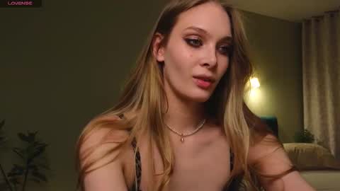 Lexy Peach online show from November 2025 07:26:01 PM