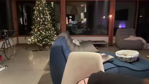 Effyyyyy online show from December 2024 06:31:02 AM