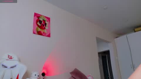 Snapshot of peachiee__ chatting on April 2026 02:13:01 AM Ann online show from April 2026 02:13:01 AM