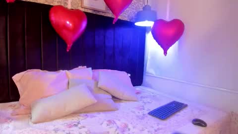 Snapshot of peachy_dh chatting on February 2026 08:05:02 PM peachy online show from February 2026 08:05:02 PM