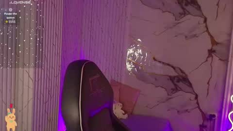 Snapshot of peachy_tay chatting on March 2026 12:07:01 PM peachy_tay online show from March 2026 12:07:01 PM