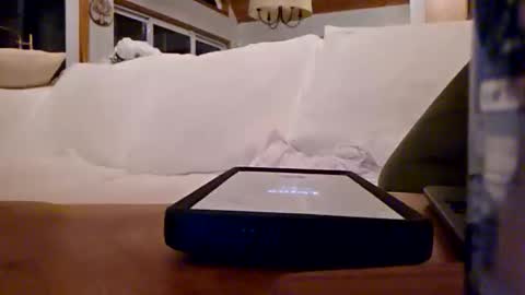 Peachycream2017 online show from December 2025 03:01:01 AM