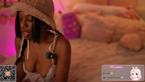 peachypeachgirl online show from April 2026 03:56:01 PM