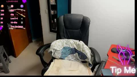 Tangerine Penaut online show from April 2026 01:06:01 AM