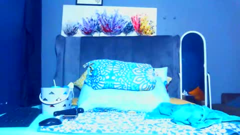 Pearl online show from September 2025 06:40:02 PM