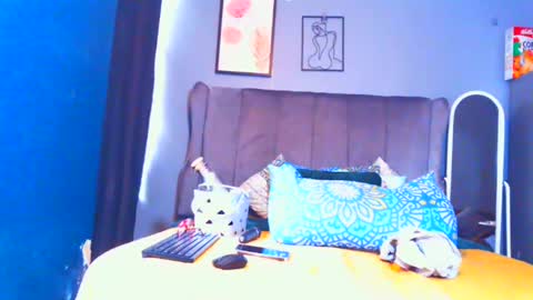 Pearl online show from April 2026 01:41:01 PM