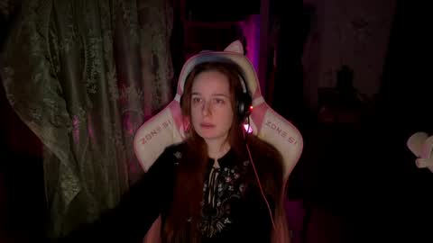 Snapshot of pearlprincess_ chatting on April 2026 12:52:02 AM Adelina online show from April 2026 12:52:02 AM