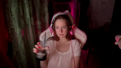 Snapshot of pearlprincess_ chatting on May 2026 03:47:02 AM Adelina online show from May 2026 03:47:02 AM