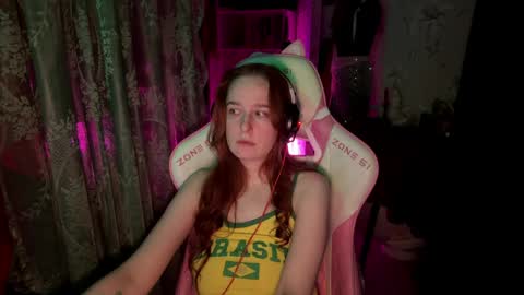 Snapshot of pearlprincess_ chatting on May 2026 03:08:02 PM Adelina online show from May 2026 03:08:02 PM