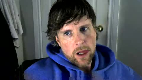 Snapshot of pecas90 chatting on November 2025 11:21:02 PM pecas90 online show from November 2025 11:21:02 PM