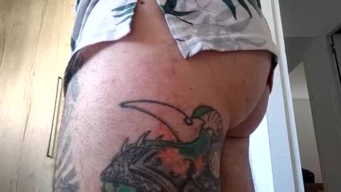 Snapshot of pececito69 chatting on May 2026 03:51:01 PM Naturist online show from May 2026 03:51:01 PM