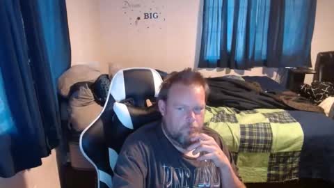 pecker40 online show from December 2024 04:40:02 PM