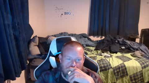 pecker40 online show from January 2025 10:08:02 PM