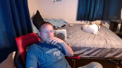 pecker40 online show from September 2025 07:08:02 PM