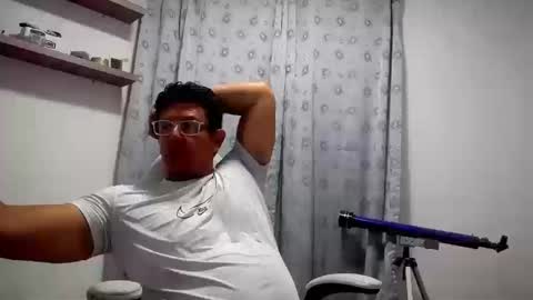 Pedro online show from October 2025 12:11:02 AM