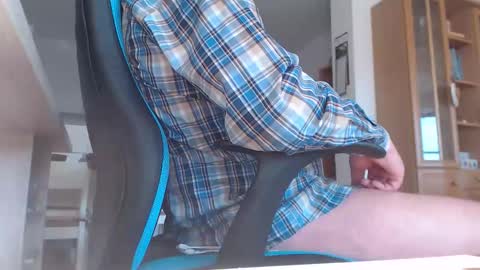 pedrodollo online show from November 2025 08:04:01 AM