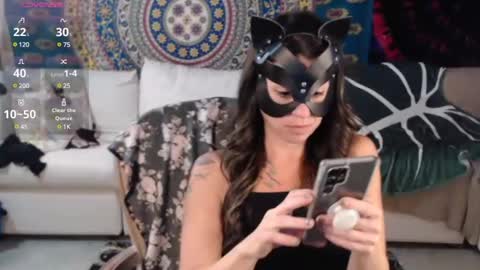 NEXT CHILL SESH  1130 930pm -ish PEEK online show from December 2024 02:44:01 PM