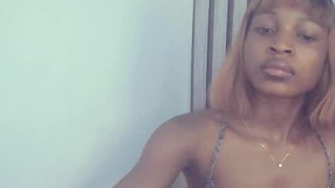 Lizzy online show from October 2025 10:12:02 AM