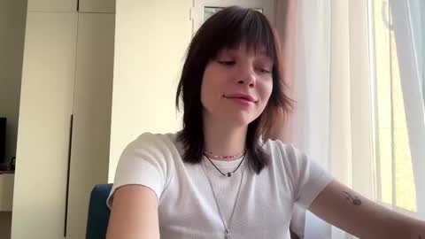 Lolly online show from November 2025 09:56:02 AM