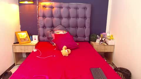 Snapshot of peiton_horny chatting on February 2025 04:18:02 AM Peiton online show from February 2025 04:18:02 AM