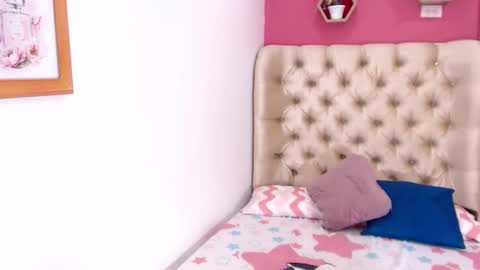 Snapshot of peiton_horny chatting on September 2025 08:54:01 PM Peiton online show from September 2025 08:54:01 PM