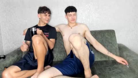 Snapshot of pelusos_mens chatting on February 2026 02:14:01 PM CAIN-19 ALLEN-18 RONALD-18 AUSTIN-18 MOD DANTE online show from February 2026 02:14:01 PM