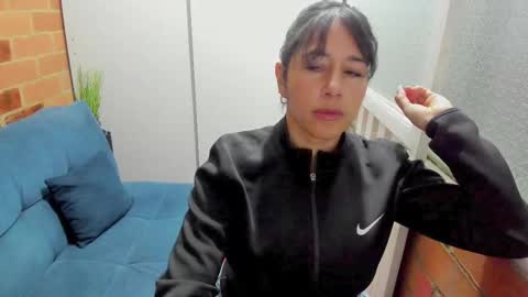 Penelope online show from September 2025 07:08:02 PM