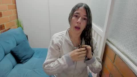 Penelope online show from April 2026 06:41:01 PM