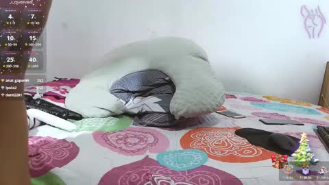 Snapshot of penelope_29 chatting on November 2025 01:22:01 AM penelope_29 online show from November 2025 01:22:01 AM